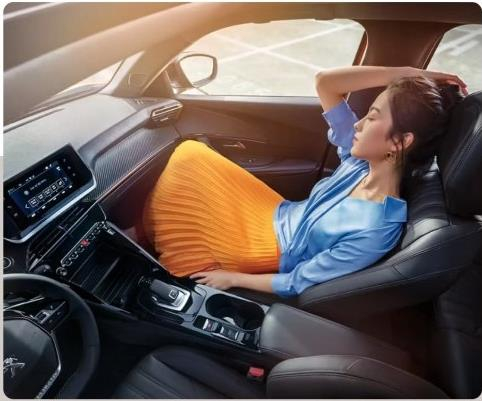 ?车内“炸弹”，，，一定要小心这些隐形“杀手”